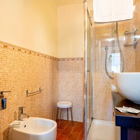 Casa Gina-citta E Campagna Lucchese Vakantiehuis Lucca